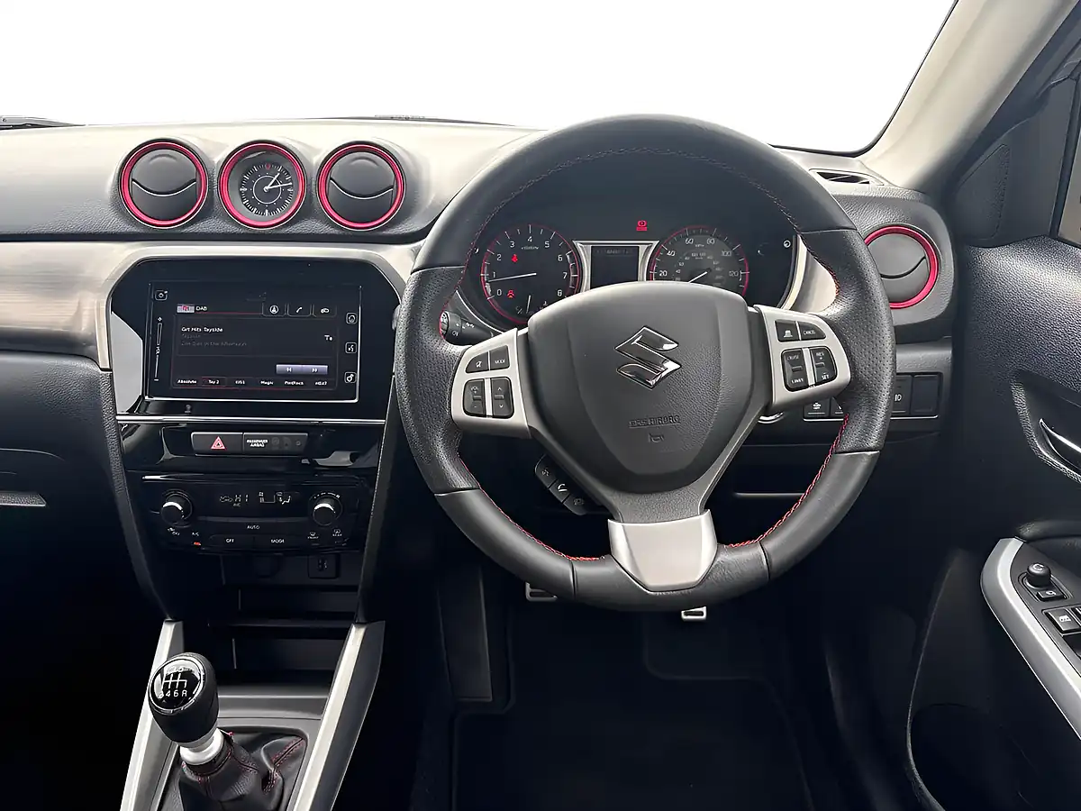 Used 2018 Suzuki Vitara S Allgrip Grey - Interior and Exterior details 9
