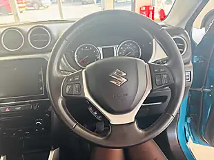 Used 2018 Suzuki Vitara Sz-T Blue - Interior and Exterior details 16