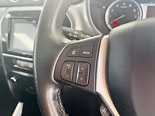 Used 2018 Suzuki Vitara Sz-T Blue - Interior and Exterior details 17
