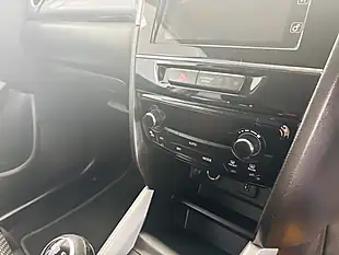 Used 2018 Suzuki Vitara Sz-T Blue - Interior and Exterior details 19