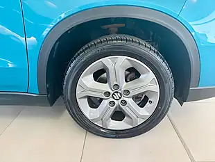 Used 2018 Suzuki Vitara Sz-T Blue - Interior and Exterior details 9