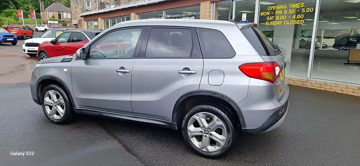 Used 2018 Suzuki Vitara Sz-T Grey - Interior and Exterior details 10