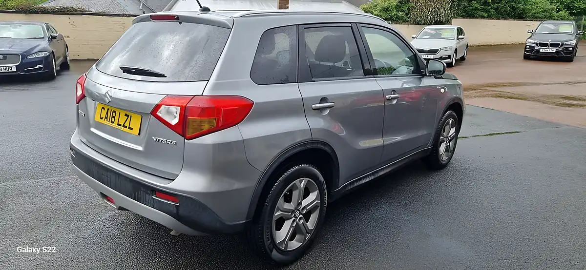 Used 2018 Suzuki Vitara Sz-T Grey - Interior and Exterior details 7