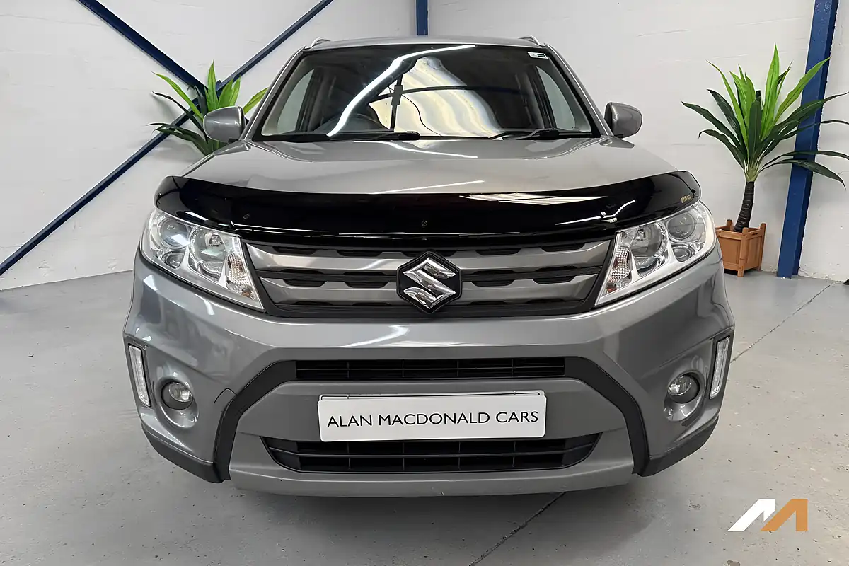 Used 2018 Suzuki Vitara Sz-T Grey - Interior and Exterior details 2