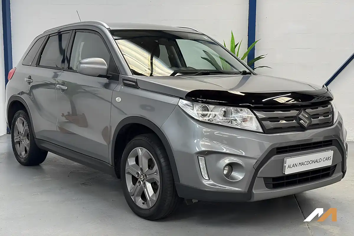 Used 2018 Suzuki Vitara Sz-T Grey - Interior and Exterior details 4