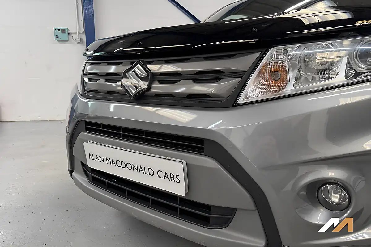 Used 2018 Suzuki Vitara Sz-T Grey - Interior and Exterior details 8