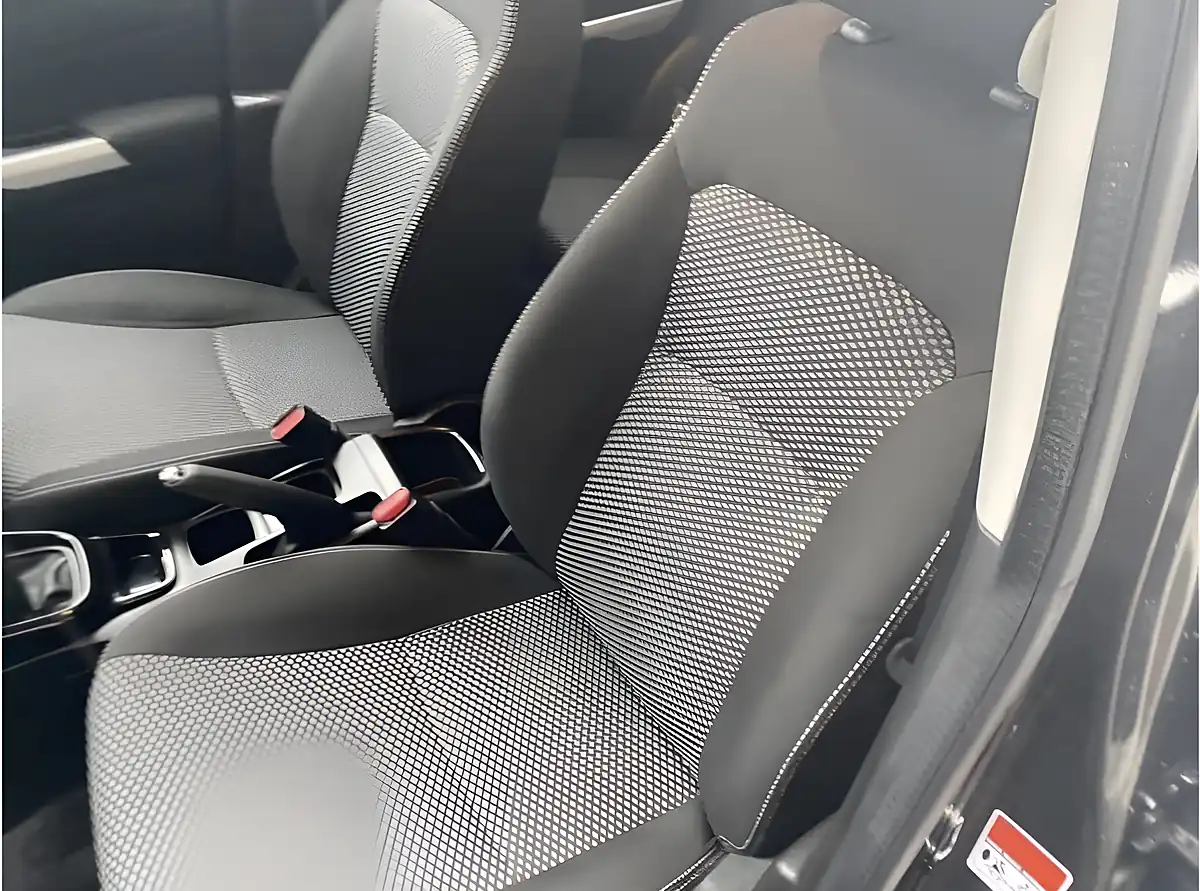 Used 2018 Suzuki Vitara Sz-T Kuro Black - Interior and Exterior details 8