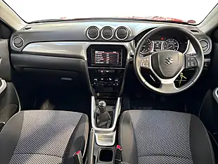 Used 2018 Suzuki Vitara Sz-T Red - Interior and Exterior details 11