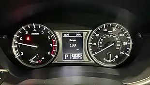 Used 2018 Suzuki Vitara Sz-T Red - Interior and Exterior details 11