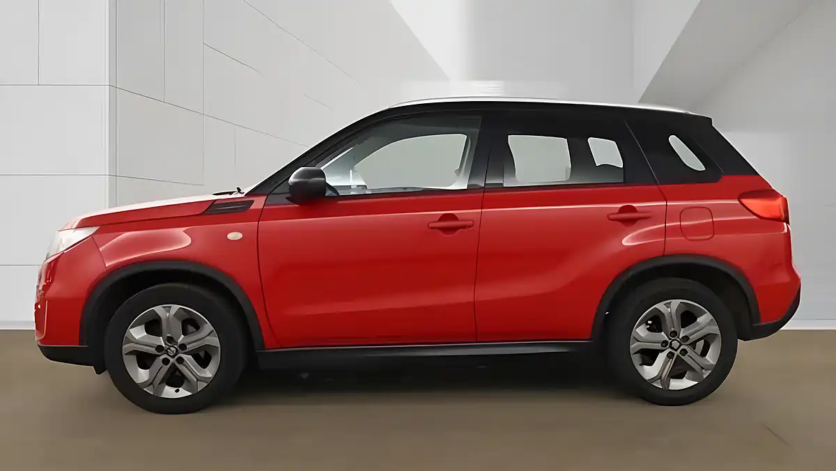 Used 2018 Suzuki Vitara Sz-T Red - Interior and Exterior details 6