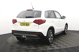Used 2018 Suzuki Vitara Sz-T White - Interior and Exterior details 3