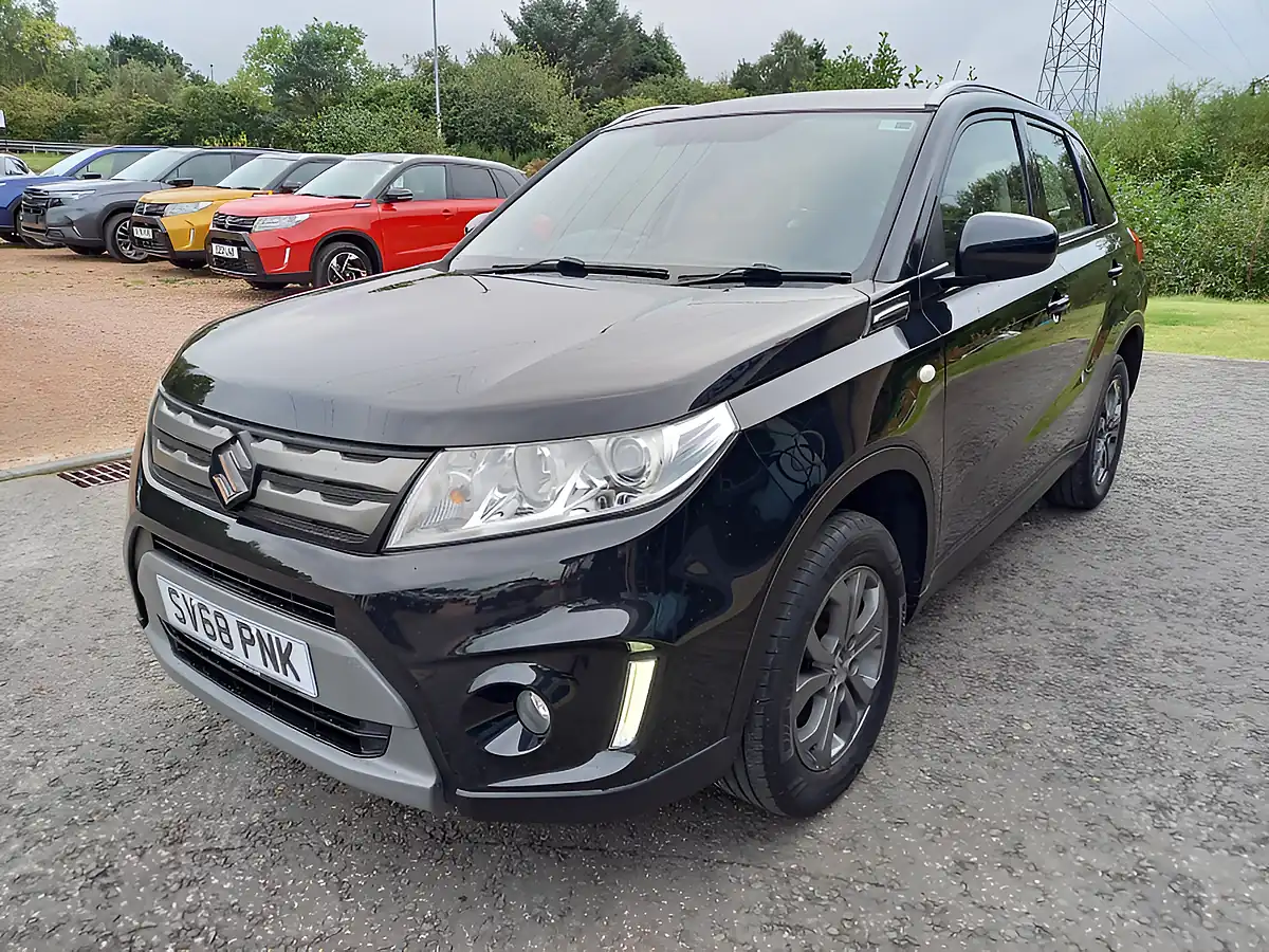 Used 2018 Suzuki Vitara SZ4 Black - Interior and Exterior details 3
