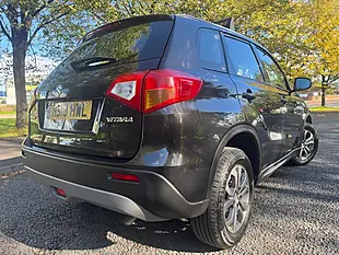 Used 2018 Suzuki Vitara SZ4 Black - Interior and Exterior details 13