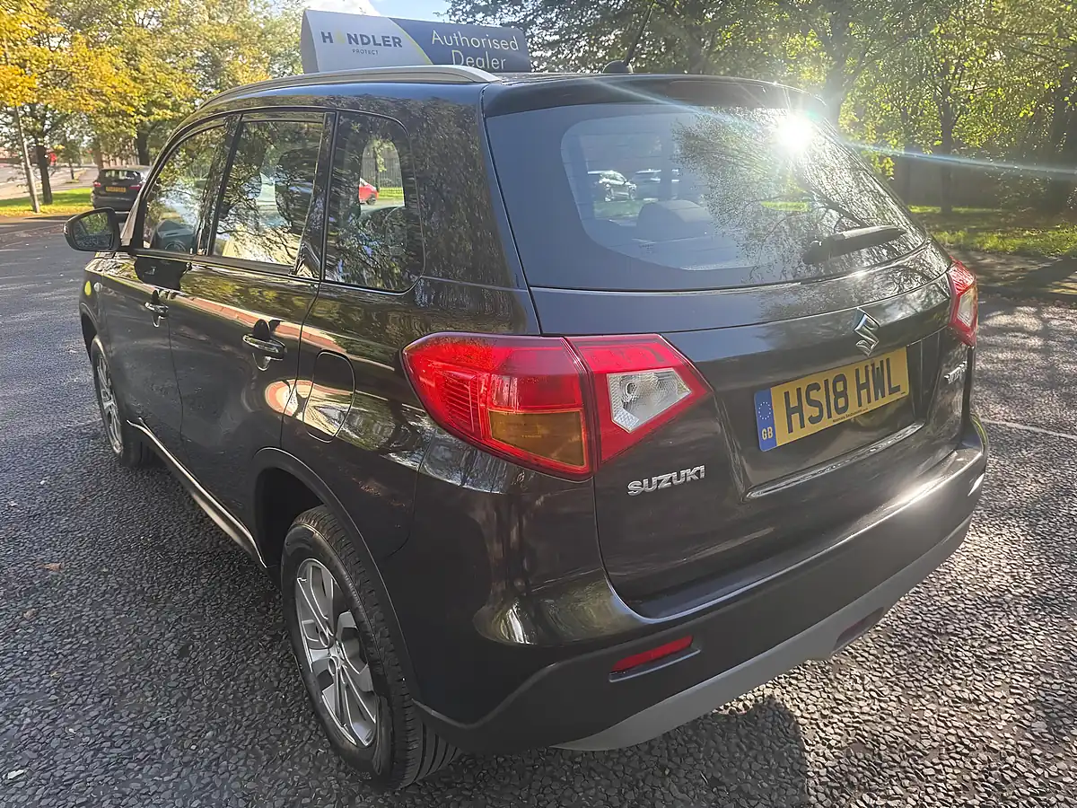Used 2018 Suzuki Vitara SZ4 Black - Interior and Exterior details 6