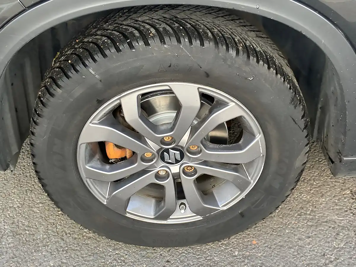 Used 2018 Suzuki Vitara SZ4 Black - Interior and Exterior details 14