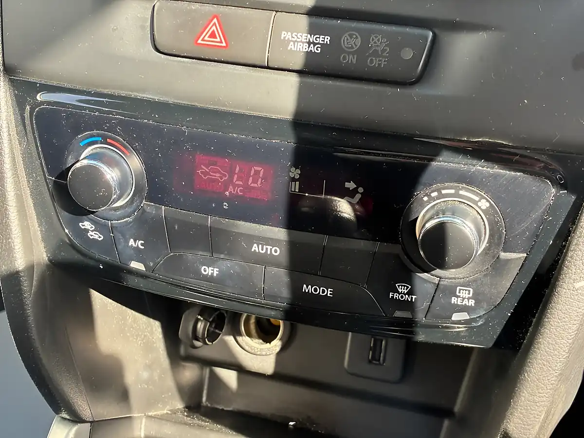 Used 2018 Suzuki Vitara SZ4 Black - Interior and Exterior details 18