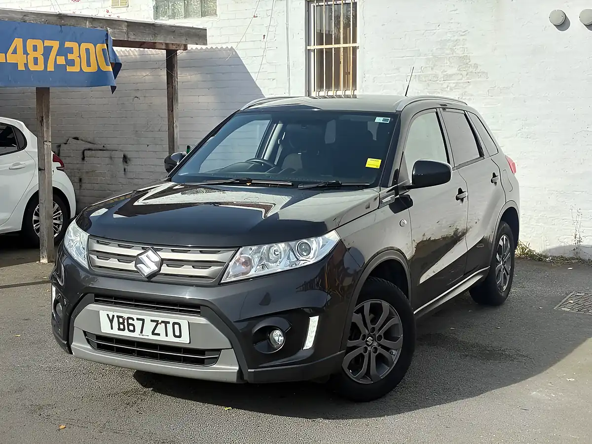 Used 2018 Suzuki Vitara SZ4 Black - Interior and Exterior details 5