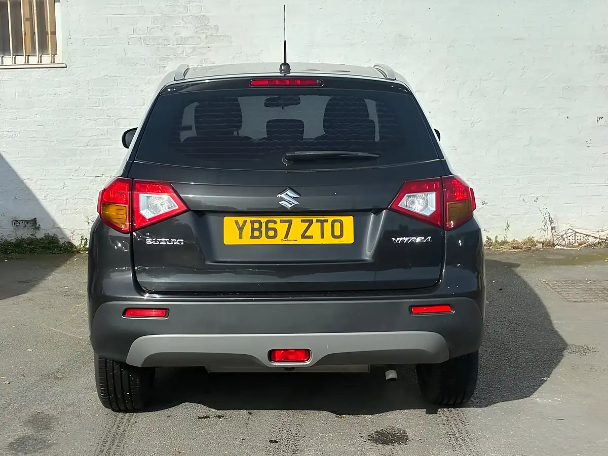 Used 2018 Suzuki Vitara SZ4 Black - Interior and Exterior details 7