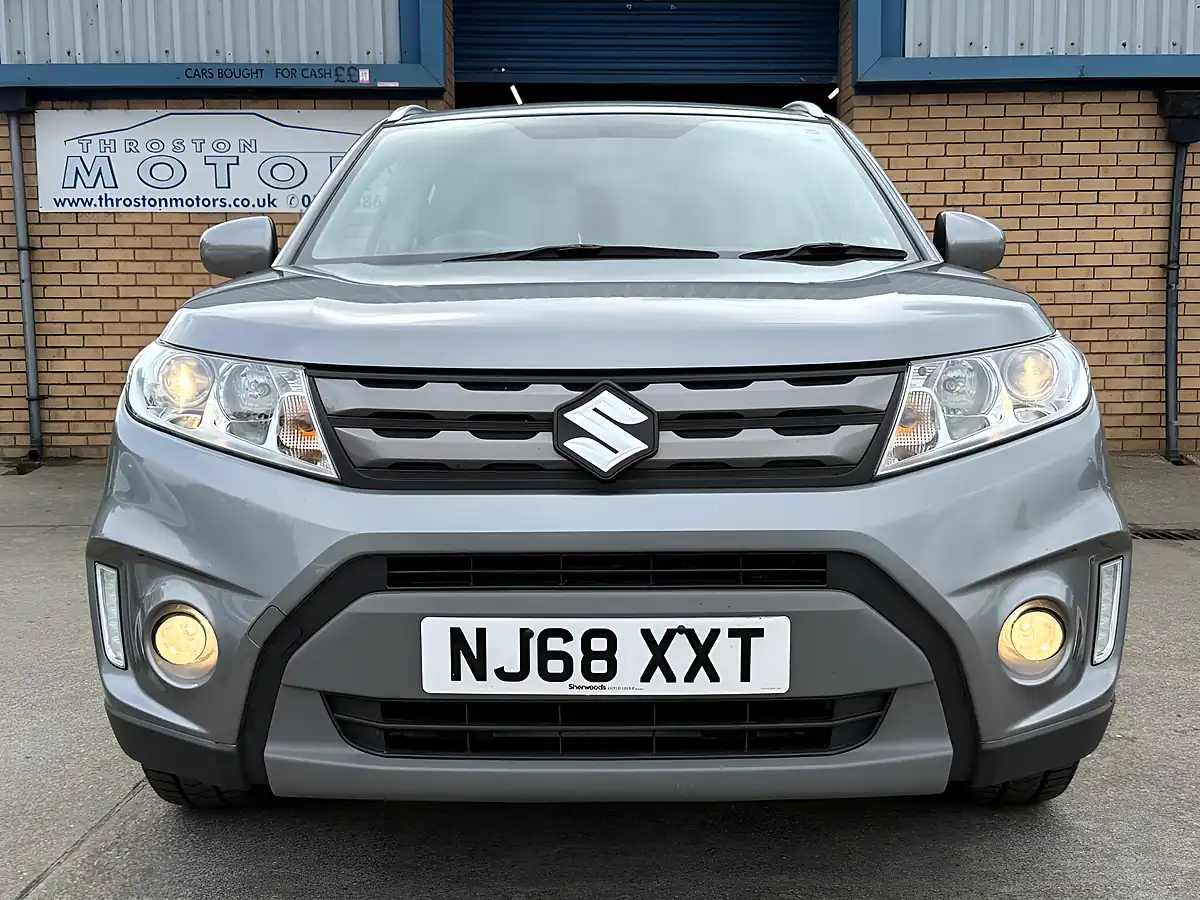 Used 2018 Suzuki Vitara SZ4 Grey - Interior and Exterior details 7
