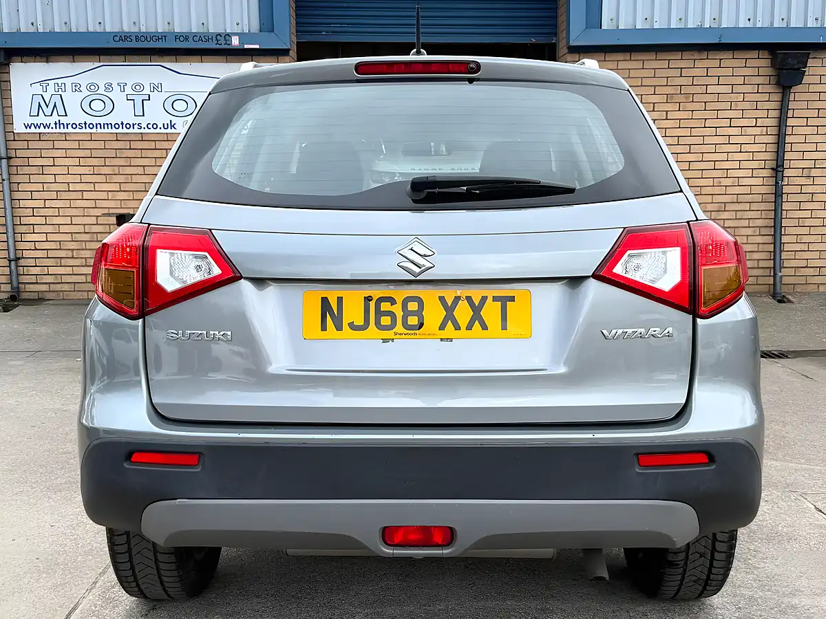 Used 2018 Suzuki Vitara SZ4 Grey - Interior and Exterior details 8