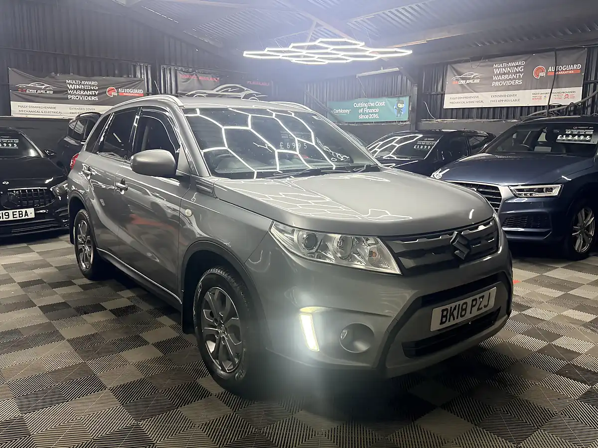Used 2018 Suzuki Vitara SZ4 Grey - Interior and Exterior details 12