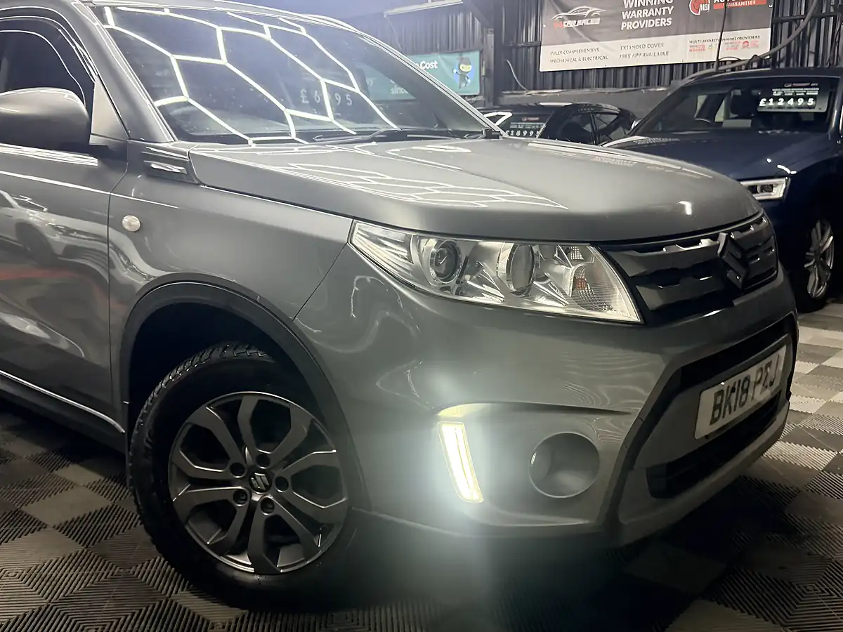 Used 2018 Suzuki Vitara SZ4 Grey - Interior and Exterior details 2