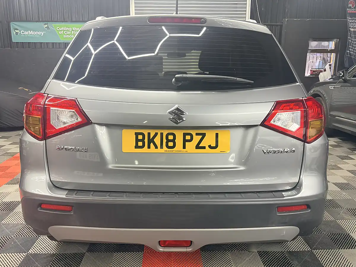 Used 2018 Suzuki Vitara SZ4 Grey - Interior and Exterior details 6