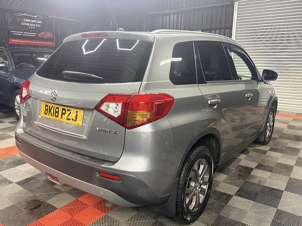 Used 2018 Suzuki Vitara SZ4 Grey - Interior and Exterior details 7