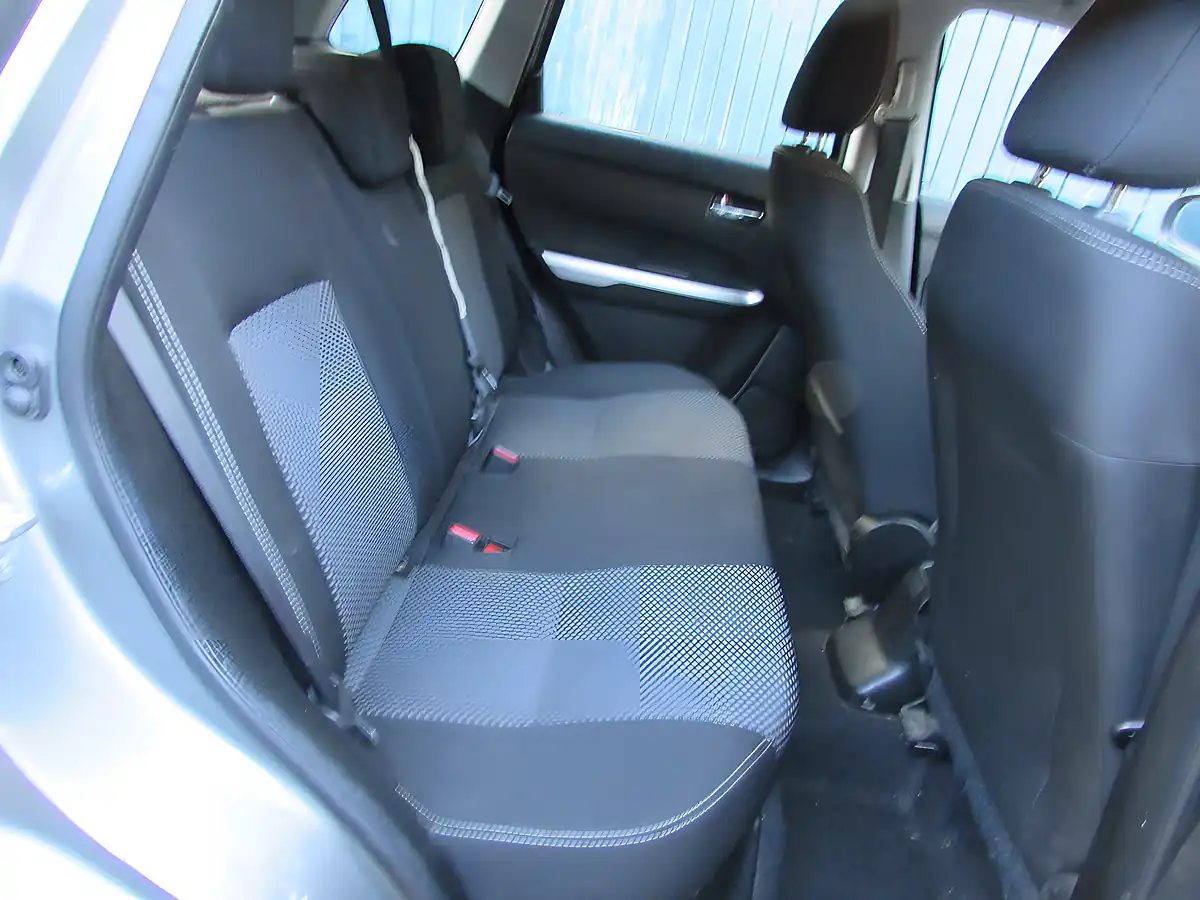 Used 2018 Suzuki Vitara SZ4 Slate Grey Metallic - Interior and Exterior details 10