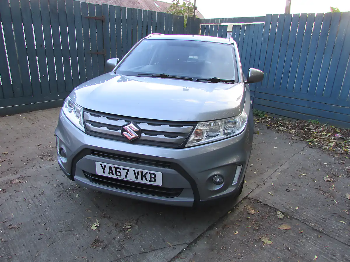 Used 2018 Suzuki Vitara SZ4 Slate Grey Metallic - Interior and Exterior details 5