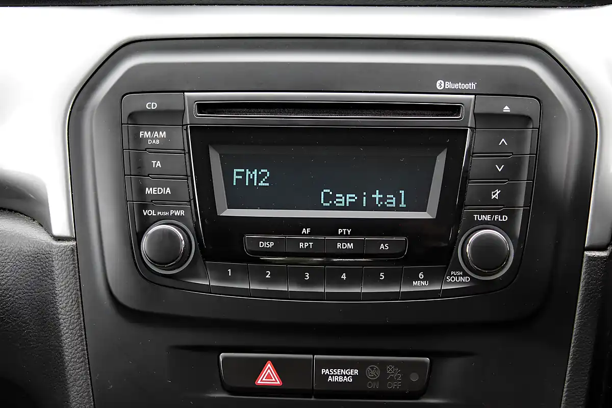 Used 2018 Suzuki Vitara SZ4 White - Interior and Exterior details 16