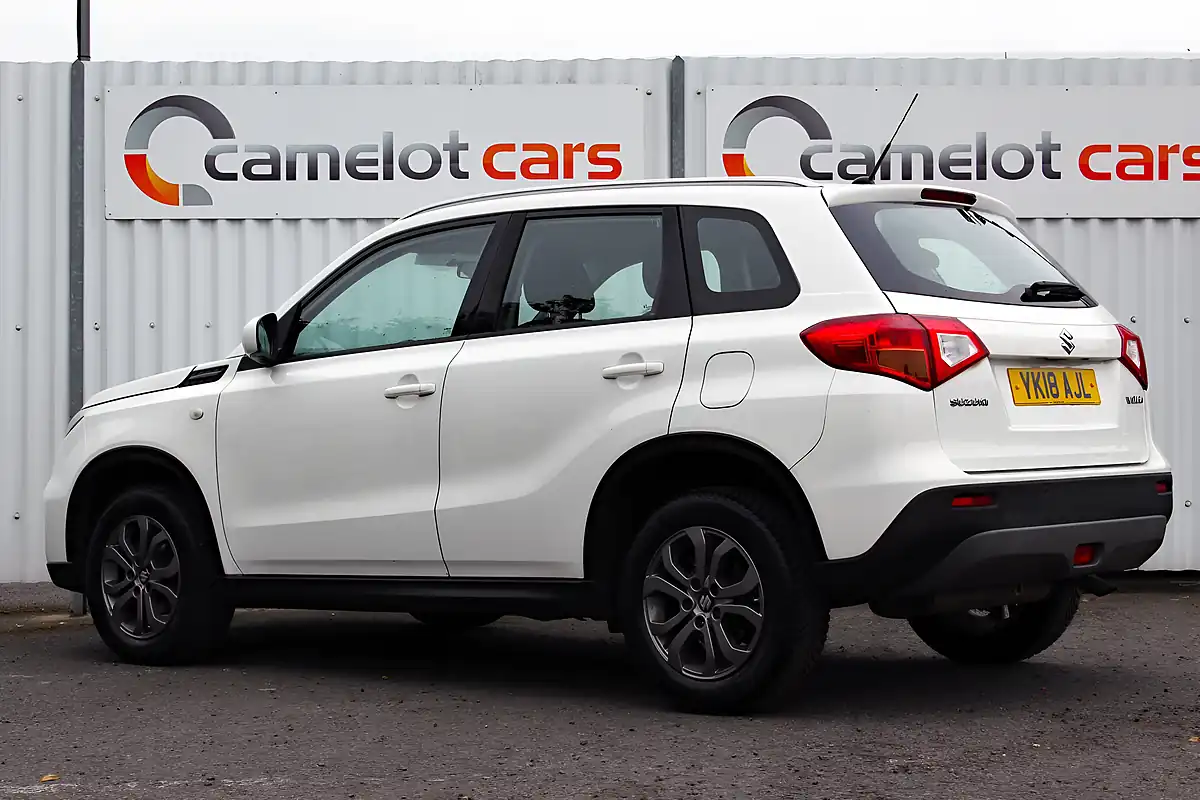 Used 2018 Suzuki Vitara SZ4 White - Interior and Exterior details 7