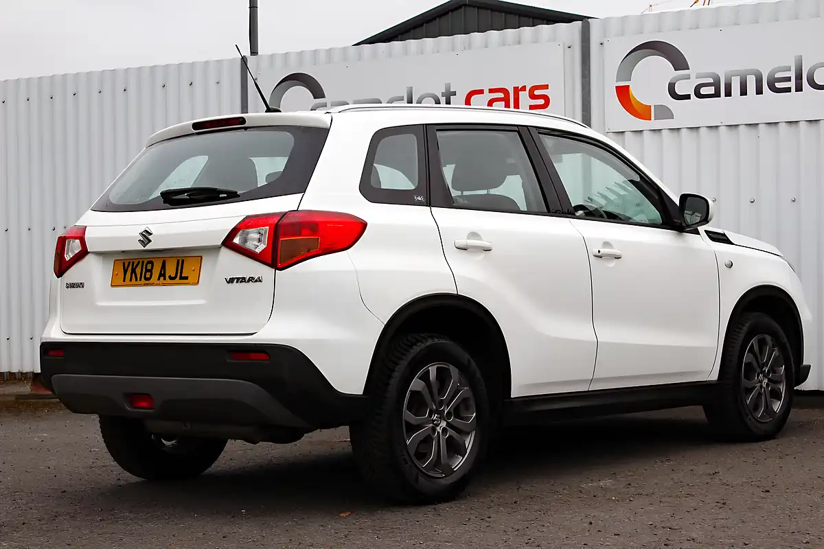 Used 2018 Suzuki Vitara SZ4 White - Interior and Exterior details 8