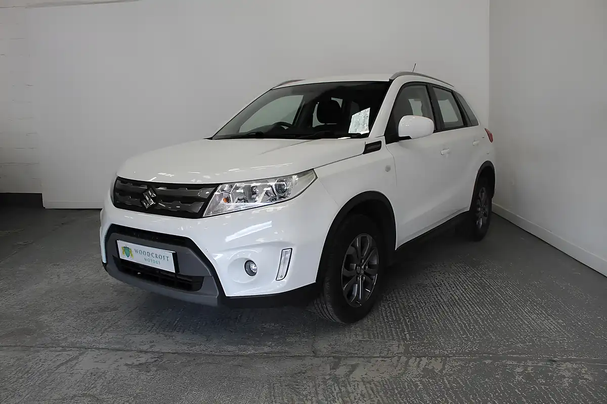 Used 2018 Suzuki Vitara SZ4 White - Interior and Exterior details 2