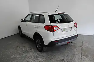 Used 2018 Suzuki Vitara SZ4 White - Interior and Exterior details 5