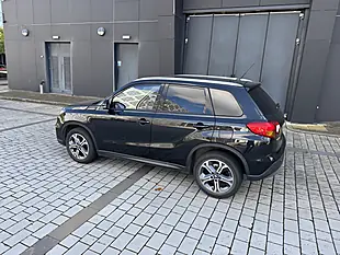 Used 2018 Suzuki Vitara SZ5 Black - Interior and Exterior details 11