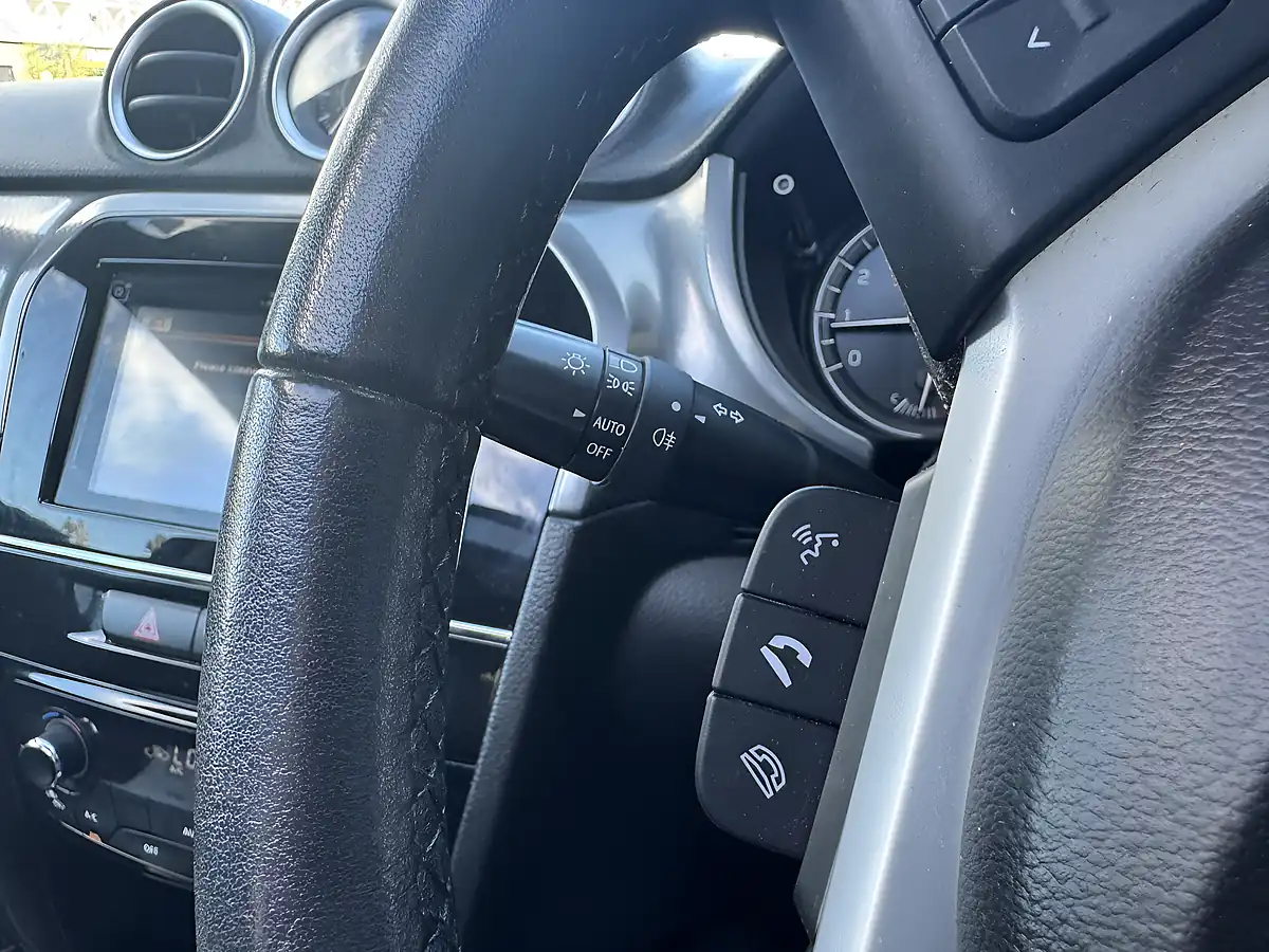Used 2018 Suzuki Vitara SZ5 Black - Interior and Exterior details 20