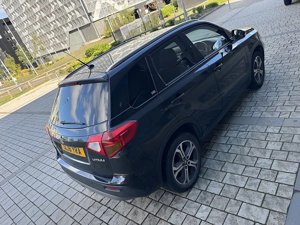 Used 2018 Suzuki Vitara SZ5 Black - Interior and Exterior details 7
