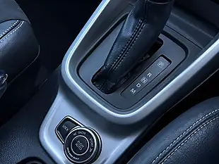 Used 2018 Suzuki Vitara SZ5 Blue - Interior and Exterior details 17