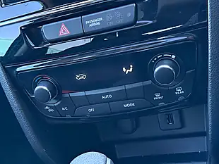 Used 2018 Suzuki Vitara SZ5 Blue - Interior and Exterior details 18