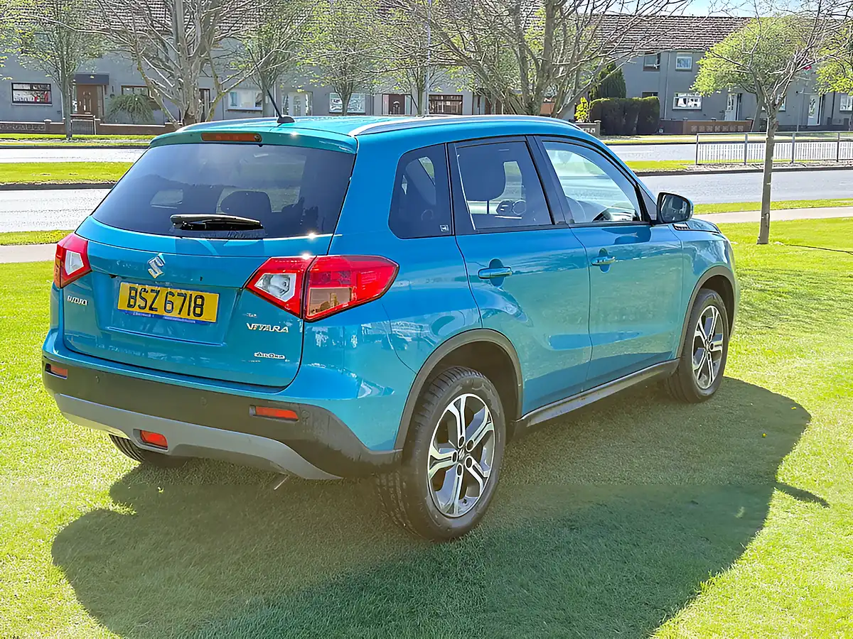 Used 2018 Suzuki Vitara SZ5 Blue - Interior and Exterior details 7