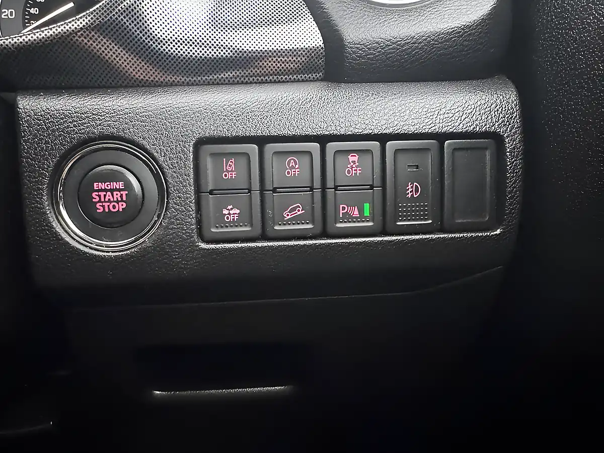 Used 2018 Suzuki Vitara SZ5 Blue - Interior and Exterior details 19