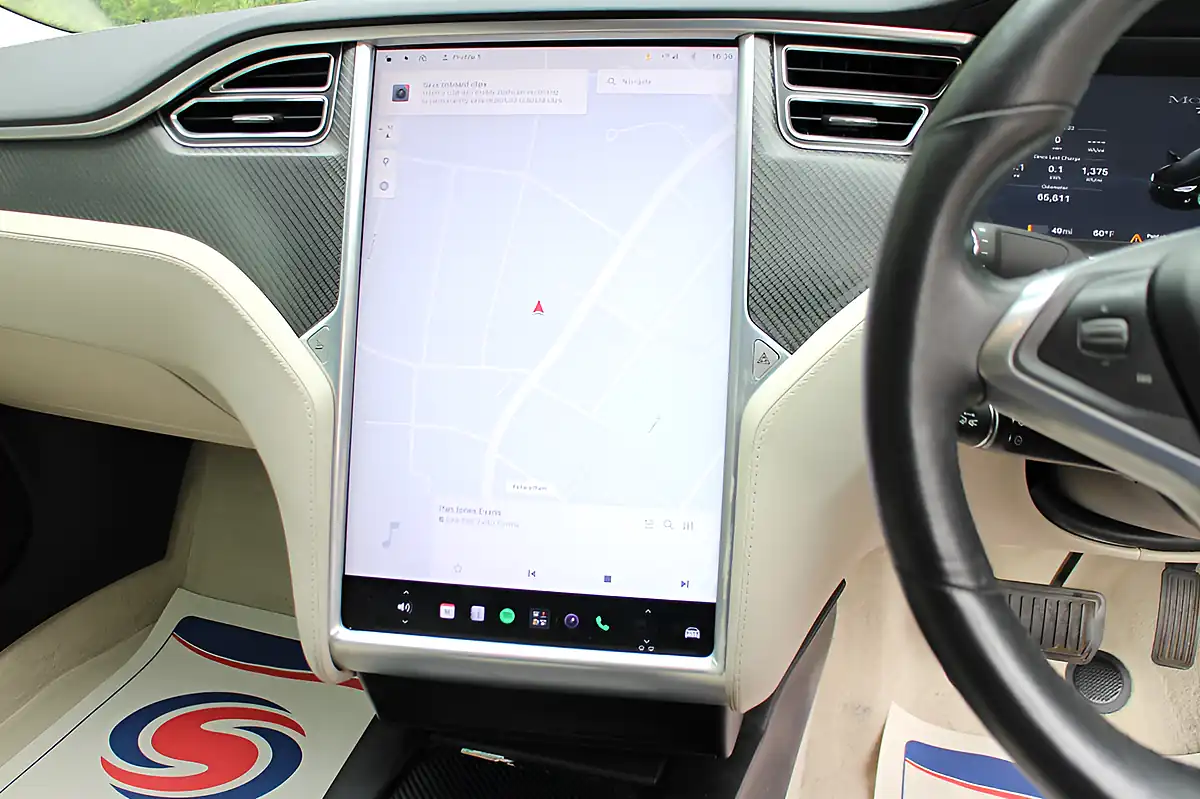Used 2018 Tesla Model S 75 Black - Interior and Exterior details 11