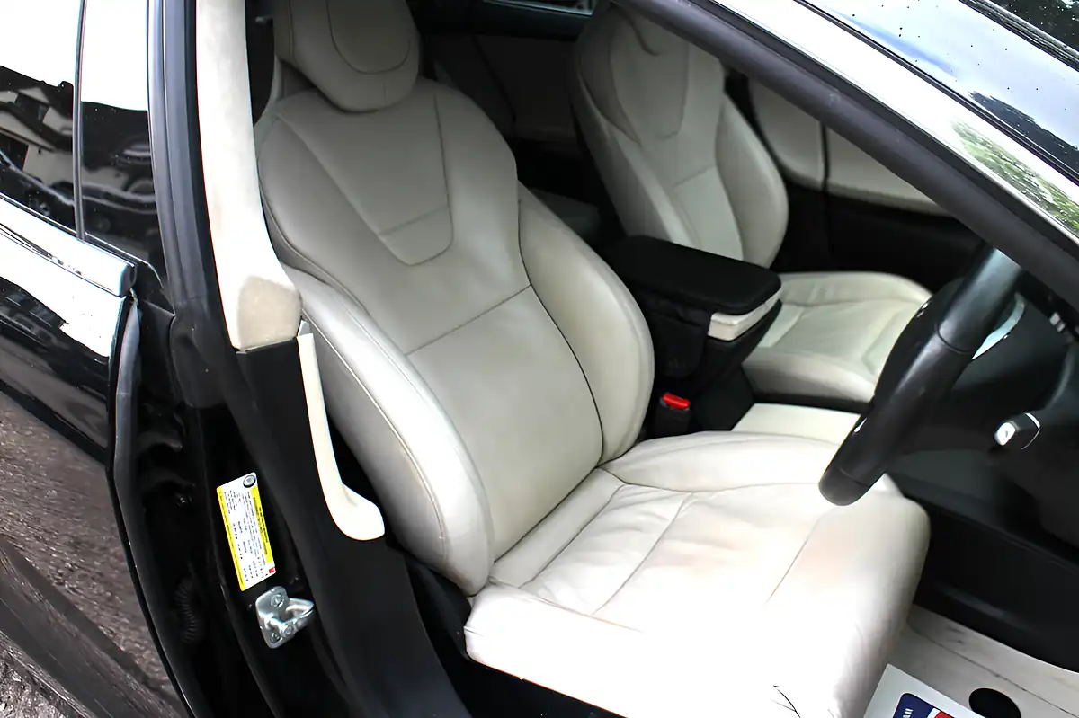 Used 2018 Tesla Model S 75 Black - Interior and Exterior details 6