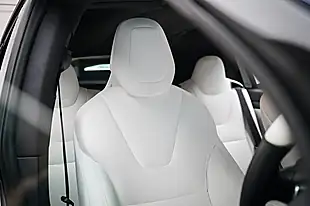 Used 2018 Tesla Model X Deep Blue - Interior and Exterior details 15