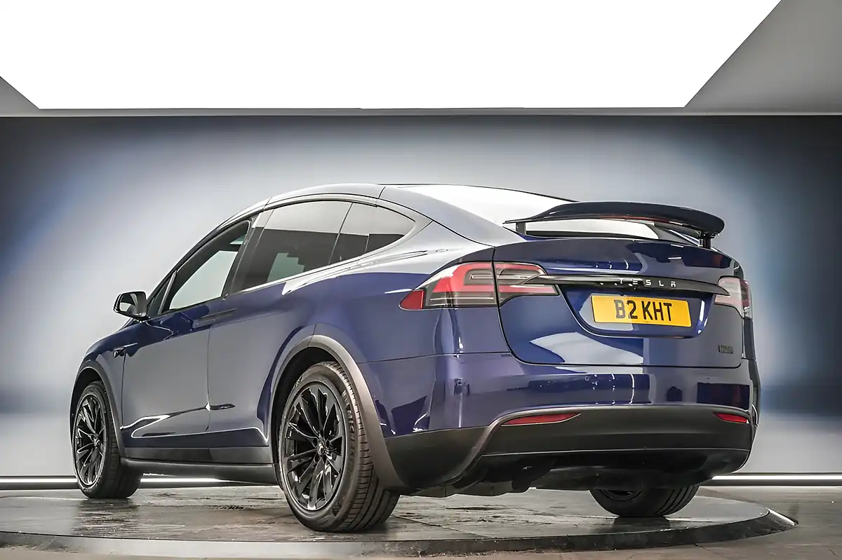 Used 2018 Tesla Model X Deep Blue - Interior and Exterior details 8