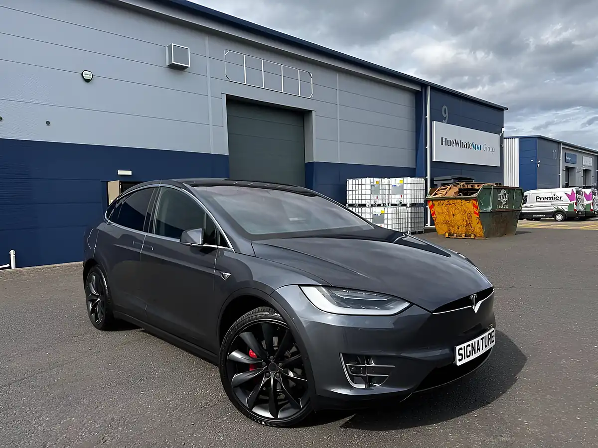 Used 2018 Tesla Model X Performance Grey - Front View