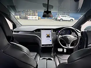 Used 2018 Tesla Model X Performance Grey - Interior and Exterior details 14