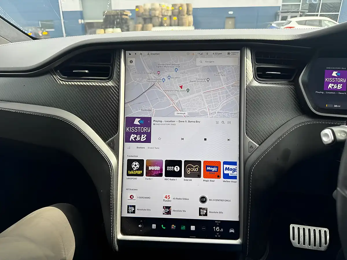 Used 2018 Tesla Model X Performance Grey - Interior and Exterior details 16