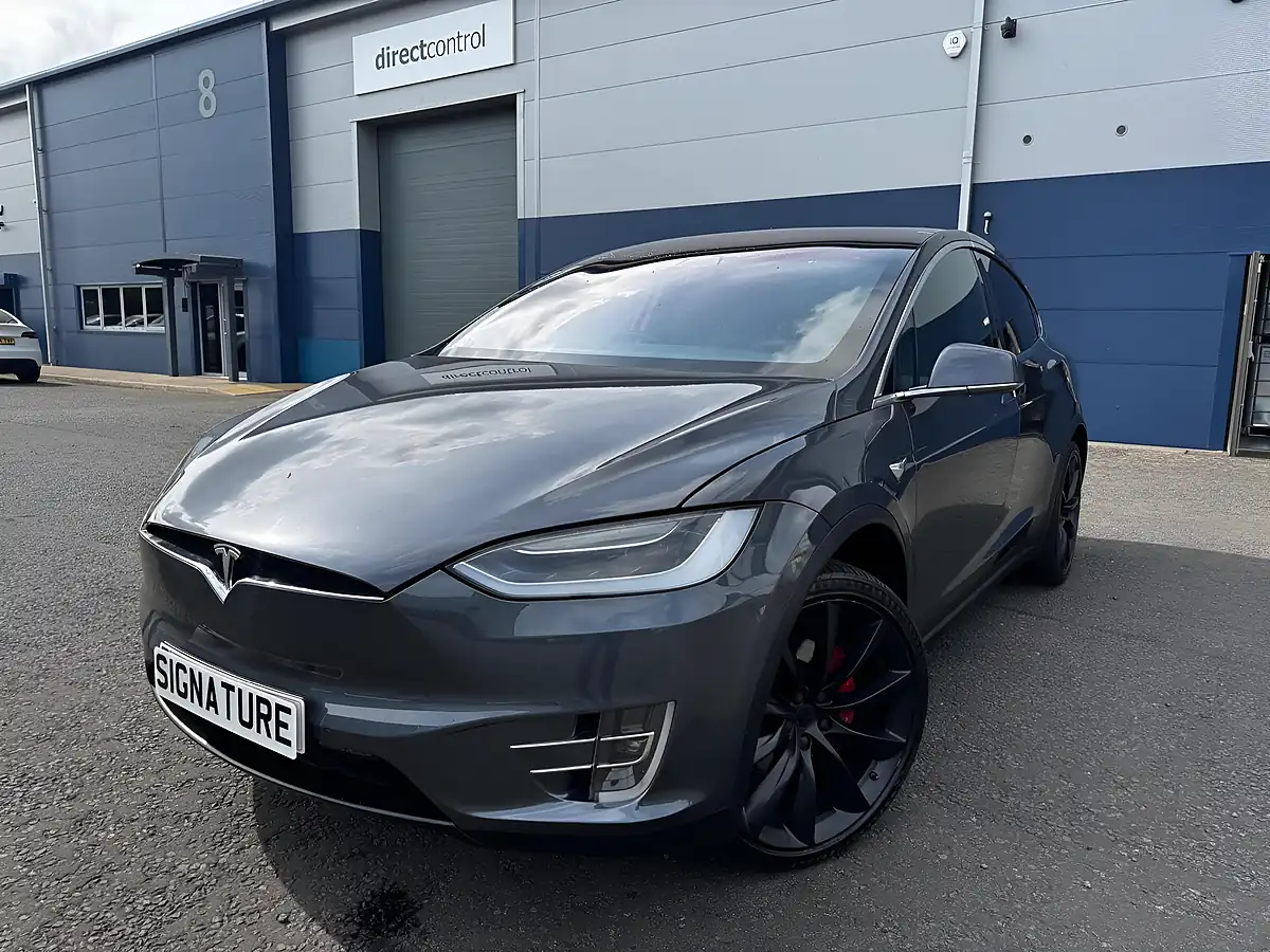 Used 2018 Tesla Model X Performance Grey - Interior and Exterior details 4